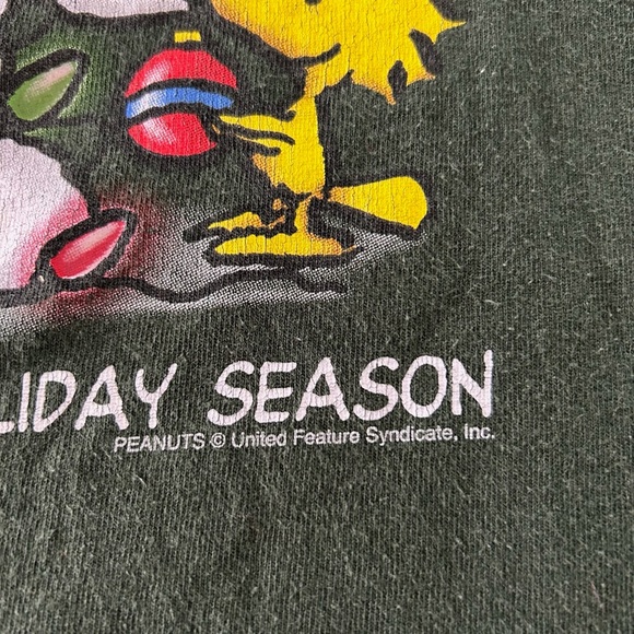 Vintage Y2K Snoopy Christmas Friends Woodstock Peanuts Graphic T-Shirt X… - Picture 7 of 11